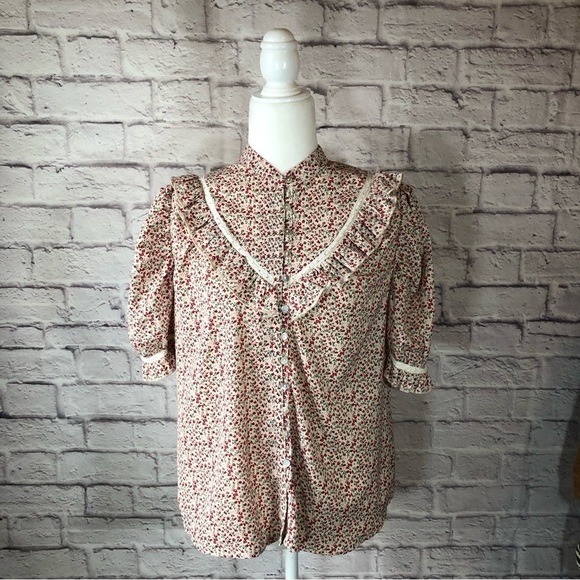 Leia & Co Tops - Leia & Co Vintage-Inspired Cottagecore Blouse